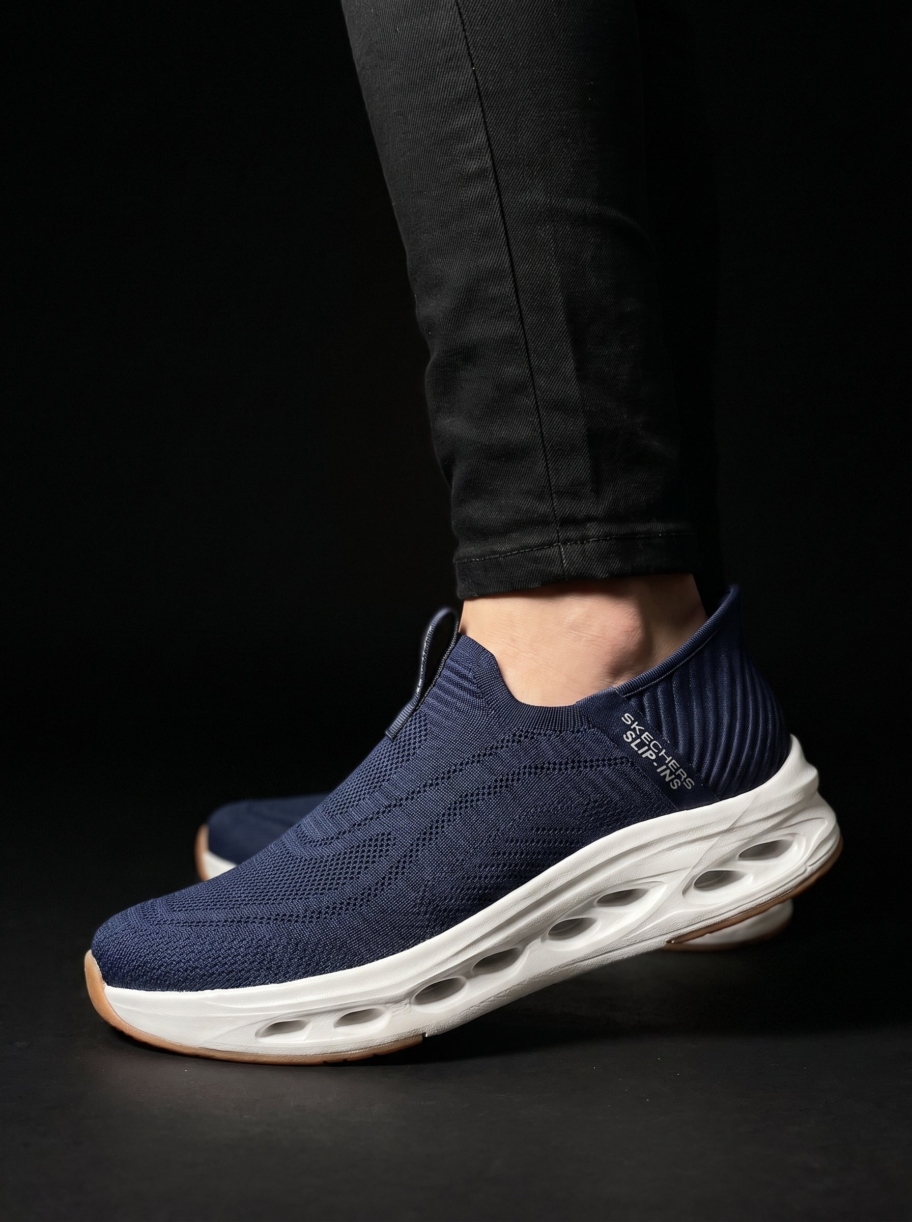 GO WALK Arch Fit Slip-On