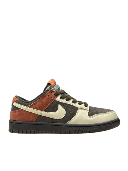 Nike SB Dunk Low