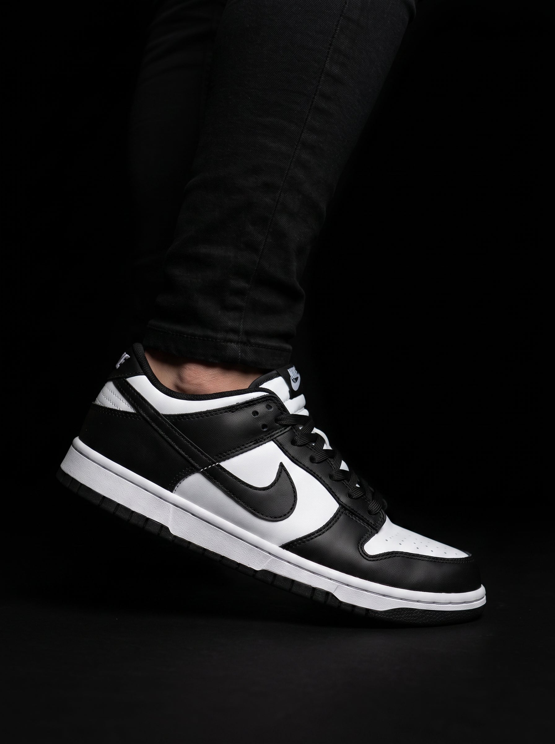 Nike SB Dunk Panda