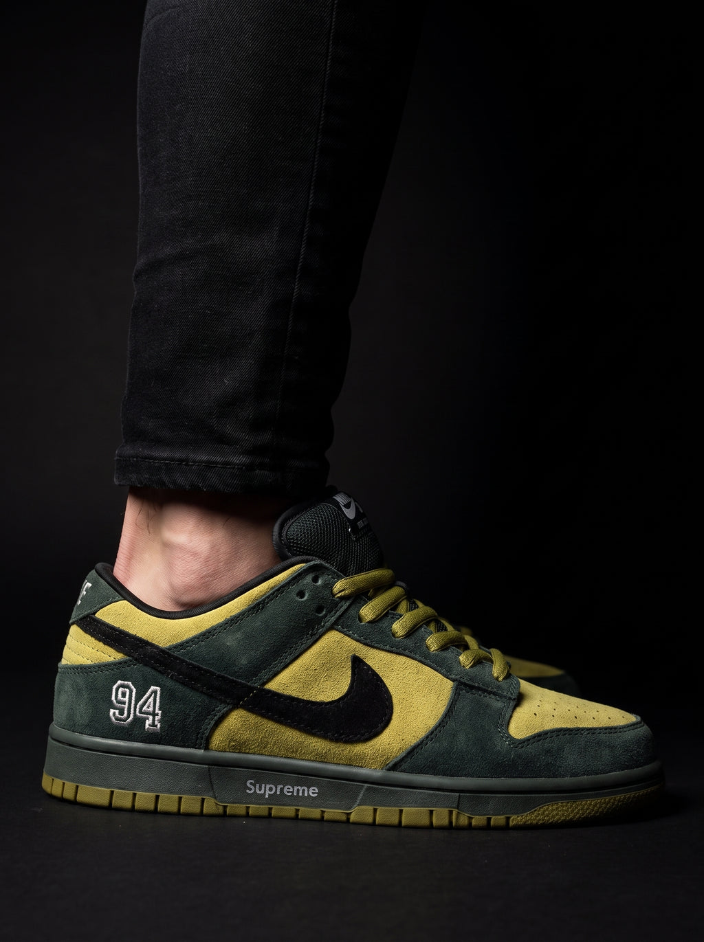 Nike SB Dunk Supreme 94