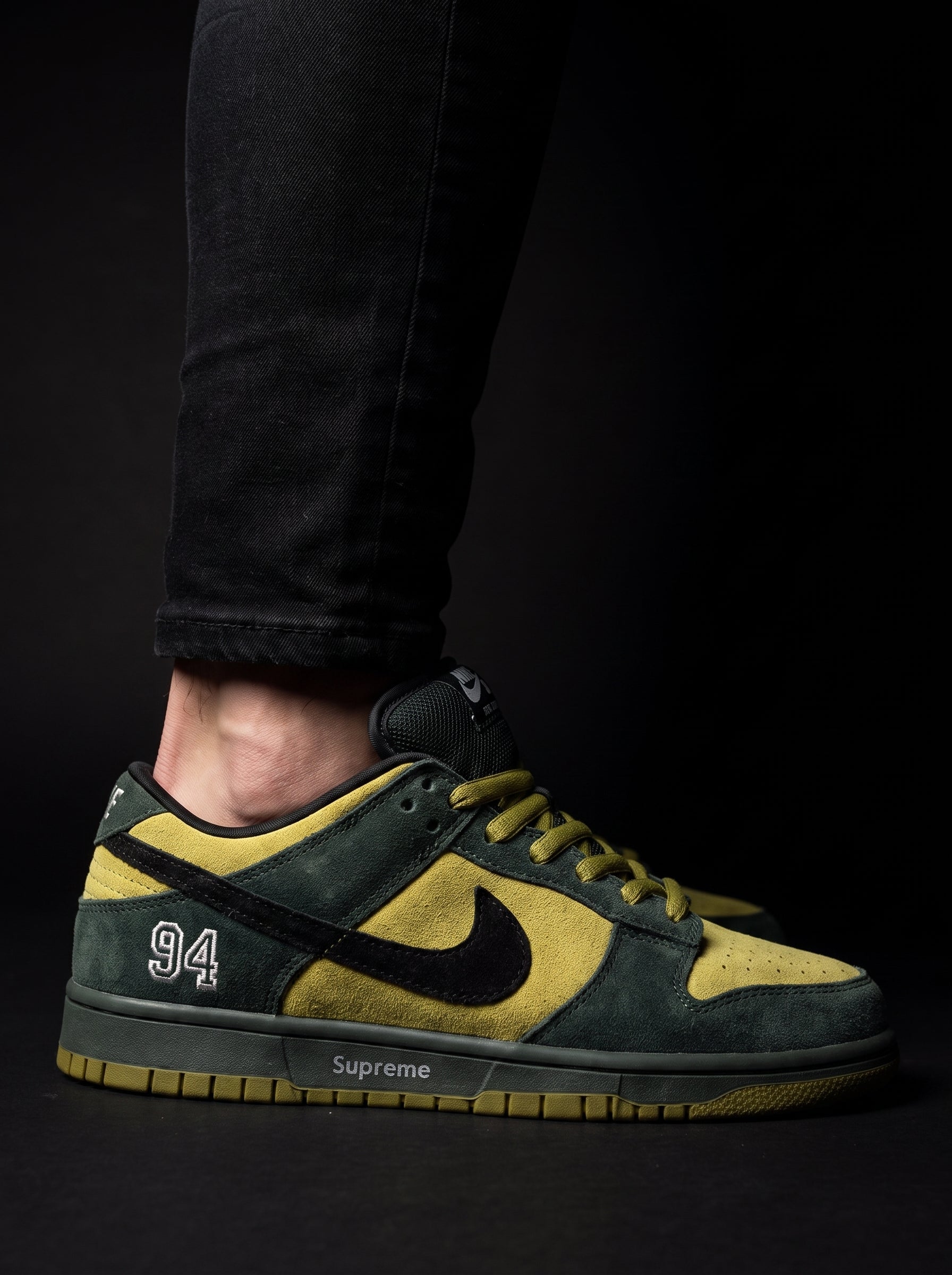Nike SB Dunk Supreme 94
